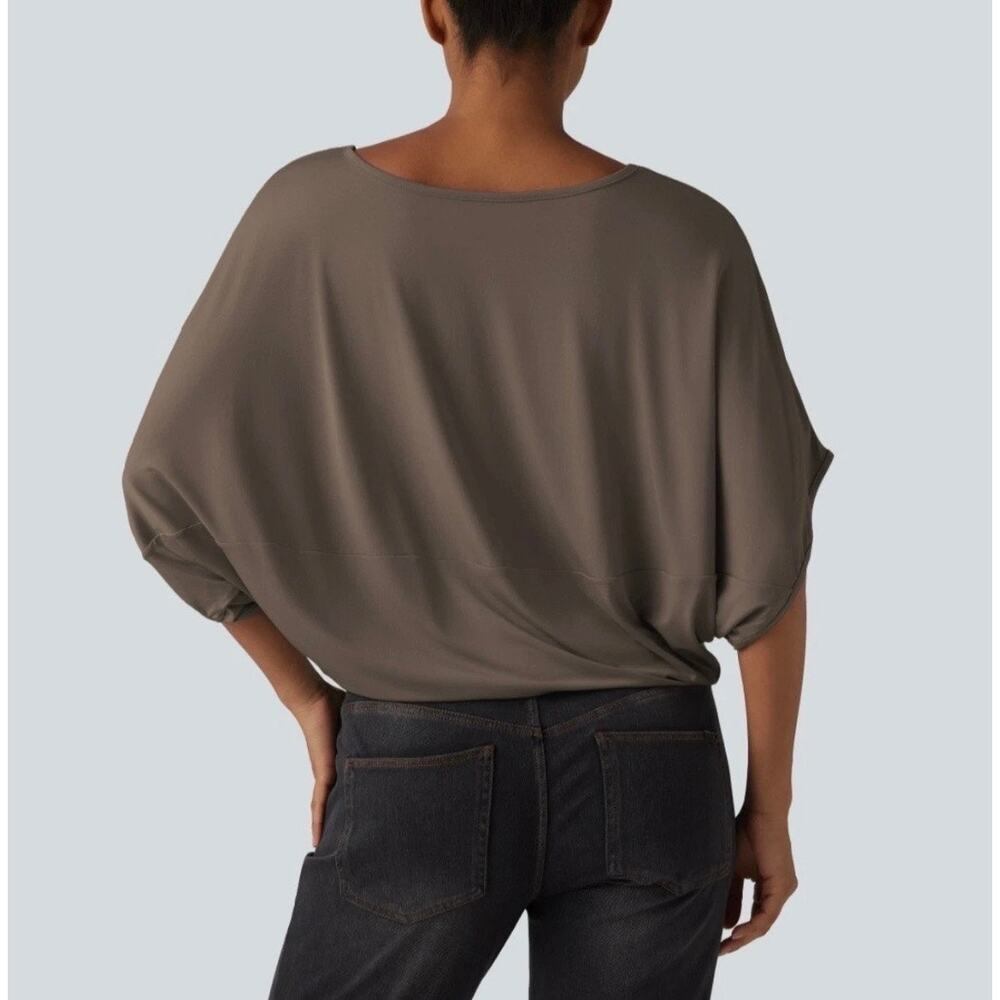 NWT! Halara Taupe Brown Round Neck Batwing Sleeve Relaxed Top M - Picture 2 of 5